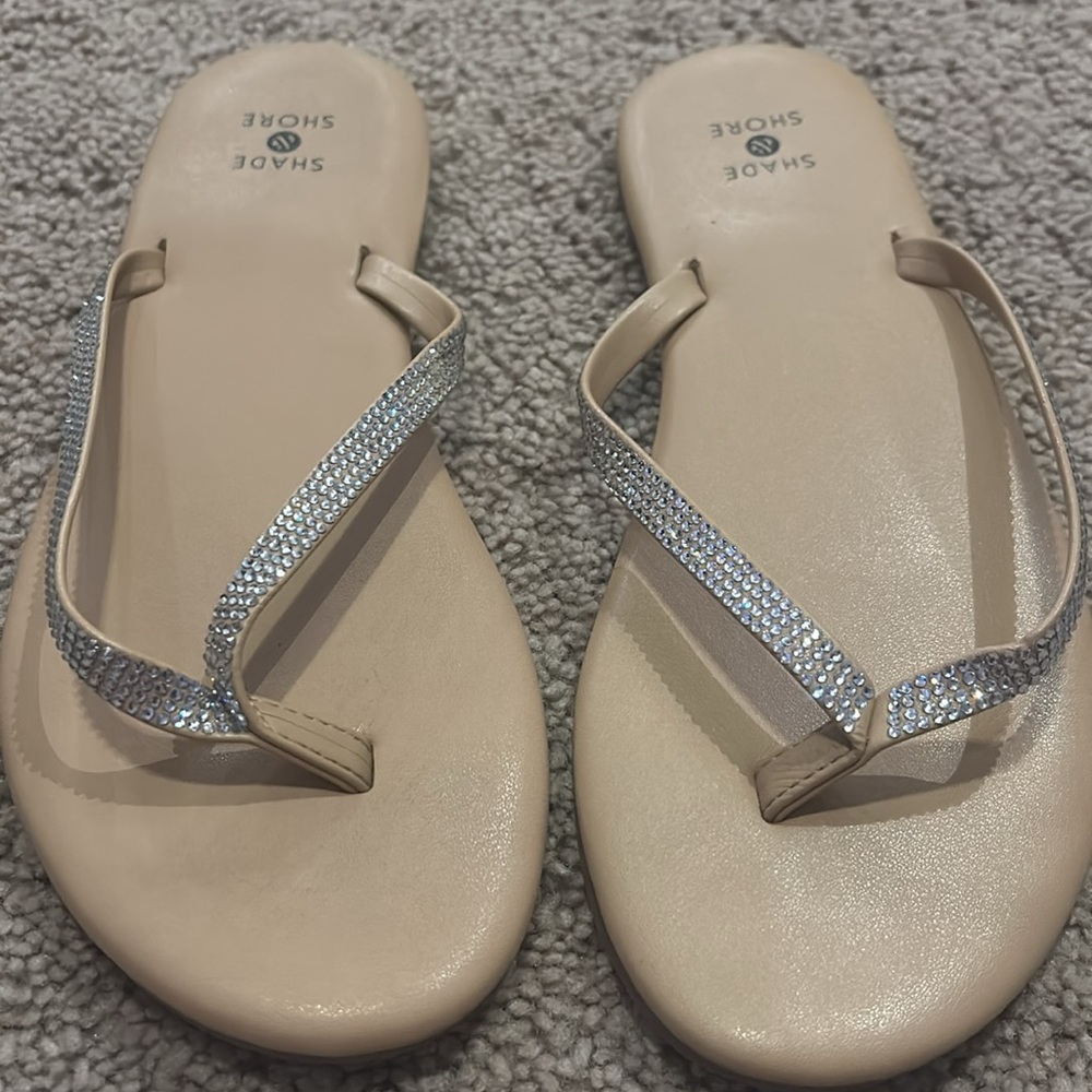 Women’s sandals